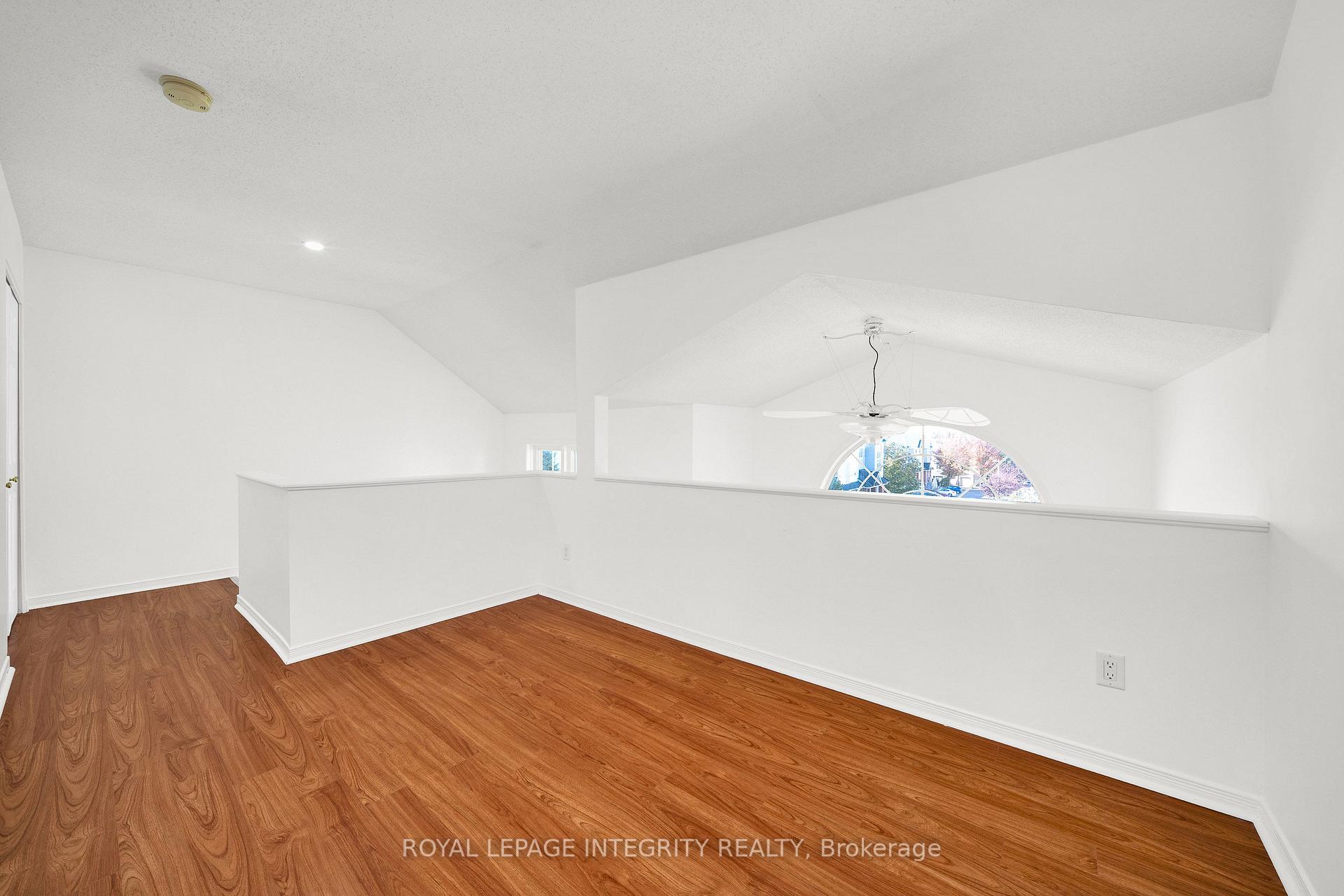 Photo 34 of Unit 20, 376 Wiffen Private, Ottawa, Westcliffe Estates — HOMEH