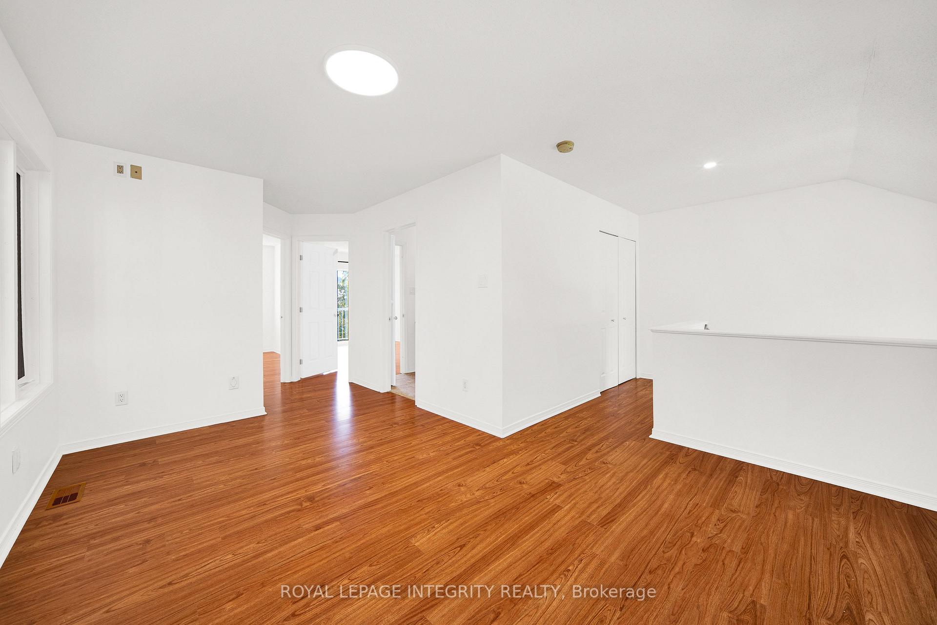 Photo 35 of Unit 20, 376 Wiffen Private, Ottawa, Westcliffe Estates — HOMEH
