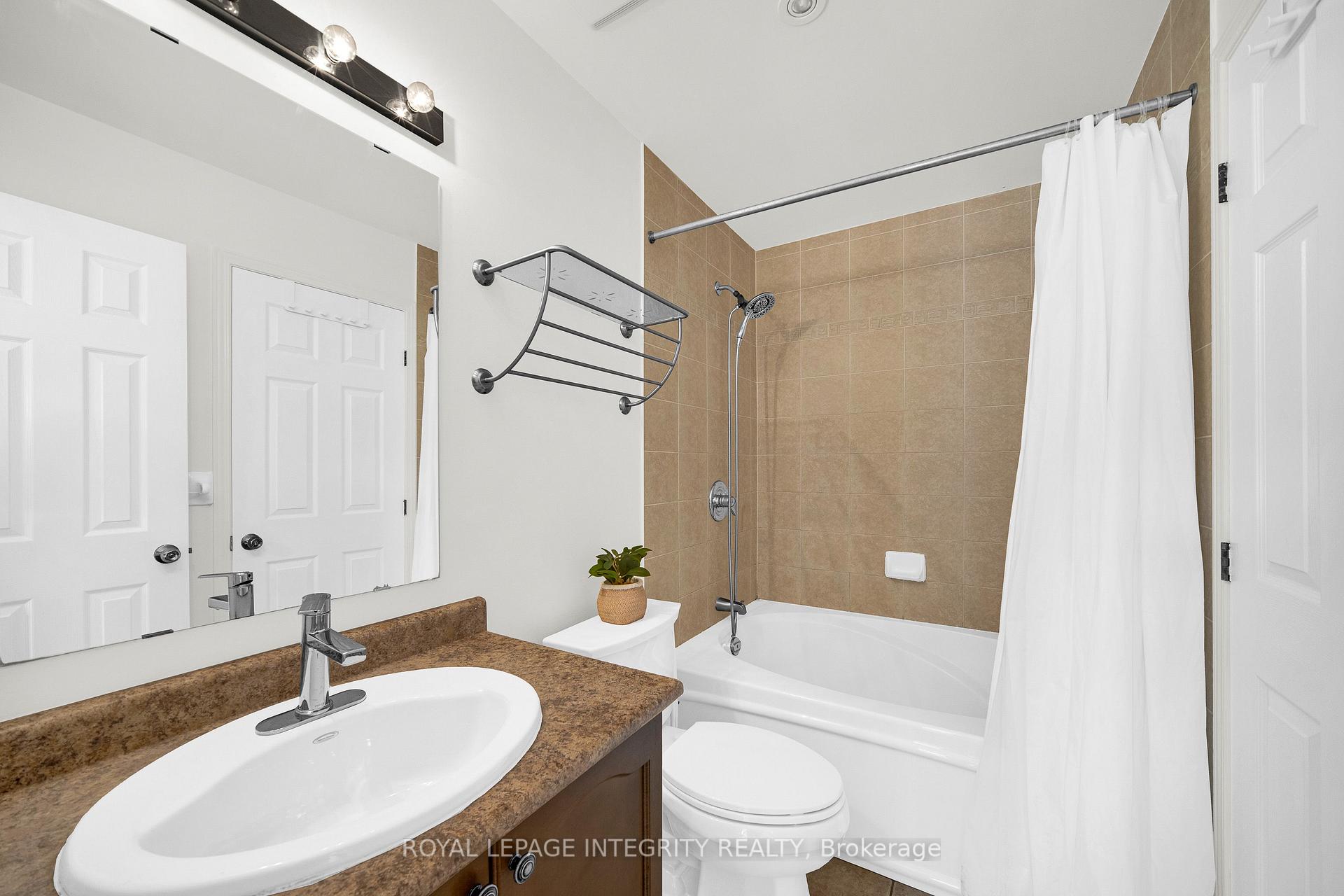 Photo 36 of Unit 20, 376 Wiffen Private, Ottawa, Westcliffe Estates — HOMEH