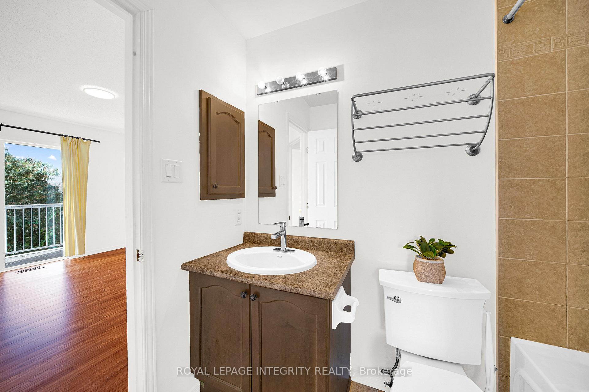 Photo 37 of Unit 20, 376 Wiffen Private, Ottawa, Westcliffe Estates — HOMEH