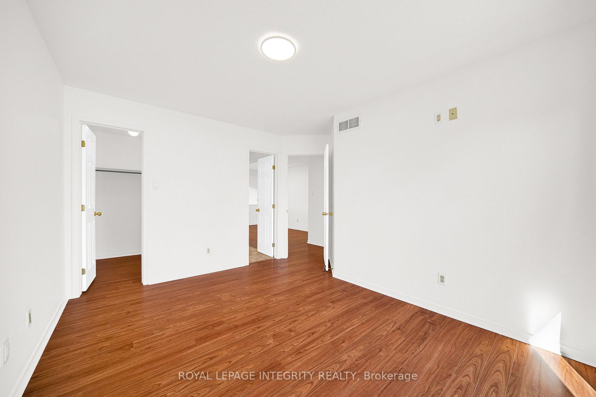 Photo 38 of Unit 20, 376 Wiffen Private, Ottawa, Westcliffe Estates — HOMEH