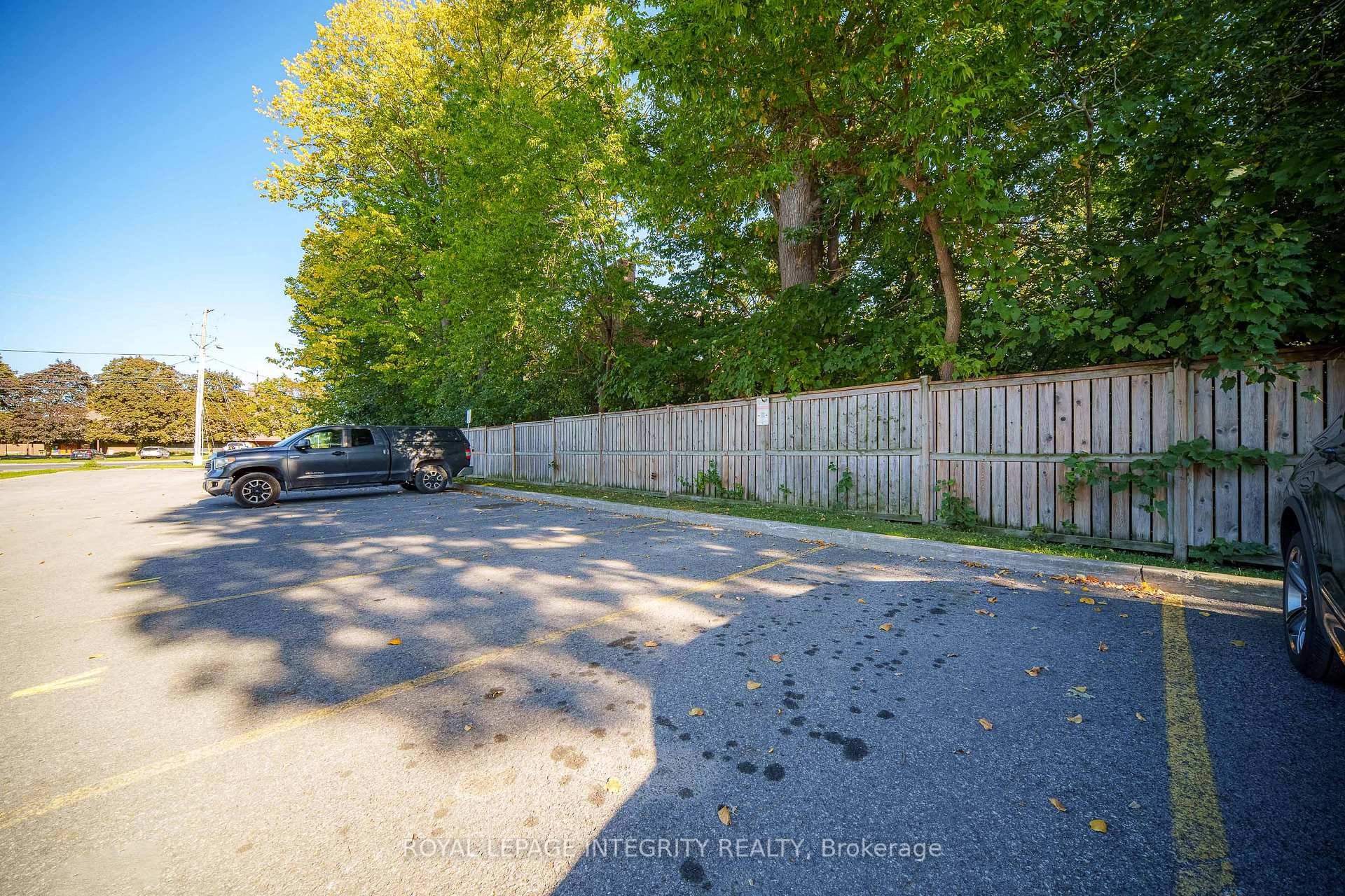 Photo 51 of Unit 20, 376 Wiffen Private, Ottawa, Westcliffe Estates — HOMEH