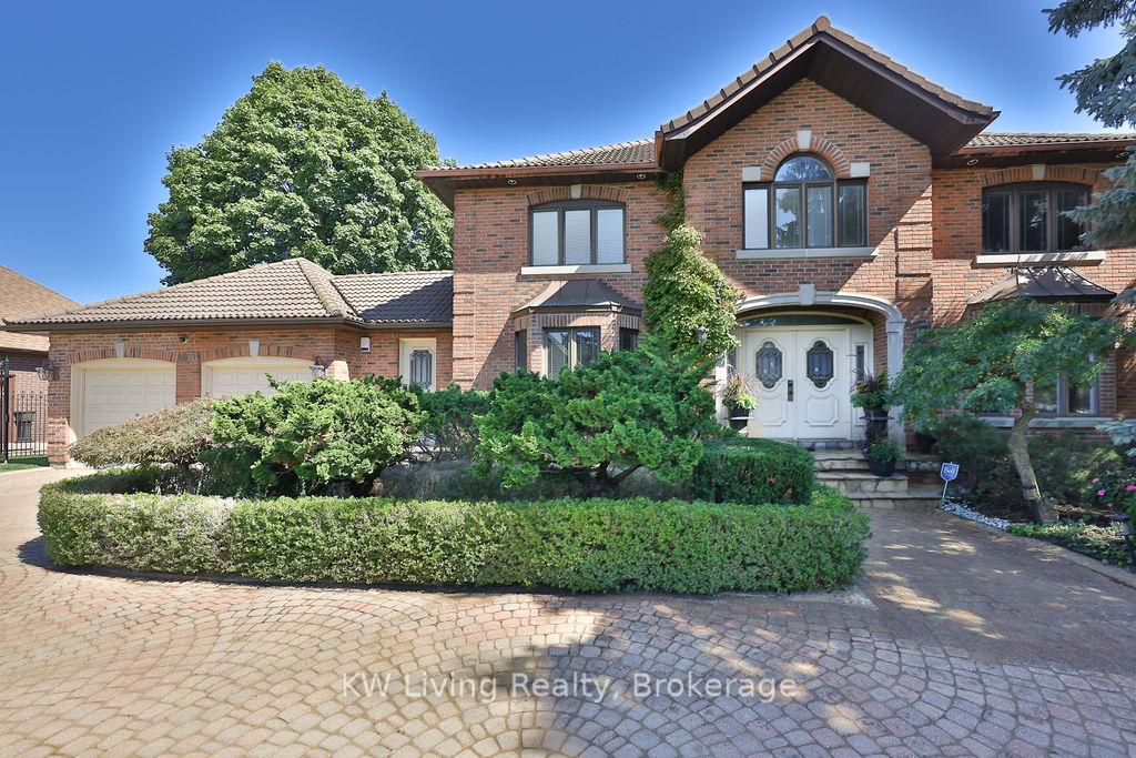 Photo 2 of 1070 Geran Crescent, Mississauga, Sheridan — HOMEH
