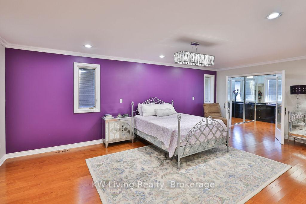 Photo 21 of 1070 Geran Crescent, Mississauga, Sheridan — HOMEH