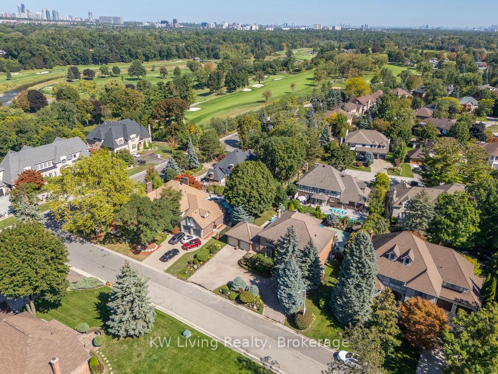 Photo 45 of 1070 Geran Crescent, Mississauga, Sheridan — HOMEH