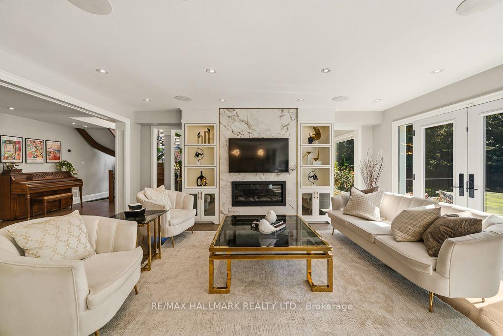 Photo 10 of 18 Ardmore Crescent, Richmond Hill, Bayview Hill — HOMEH
