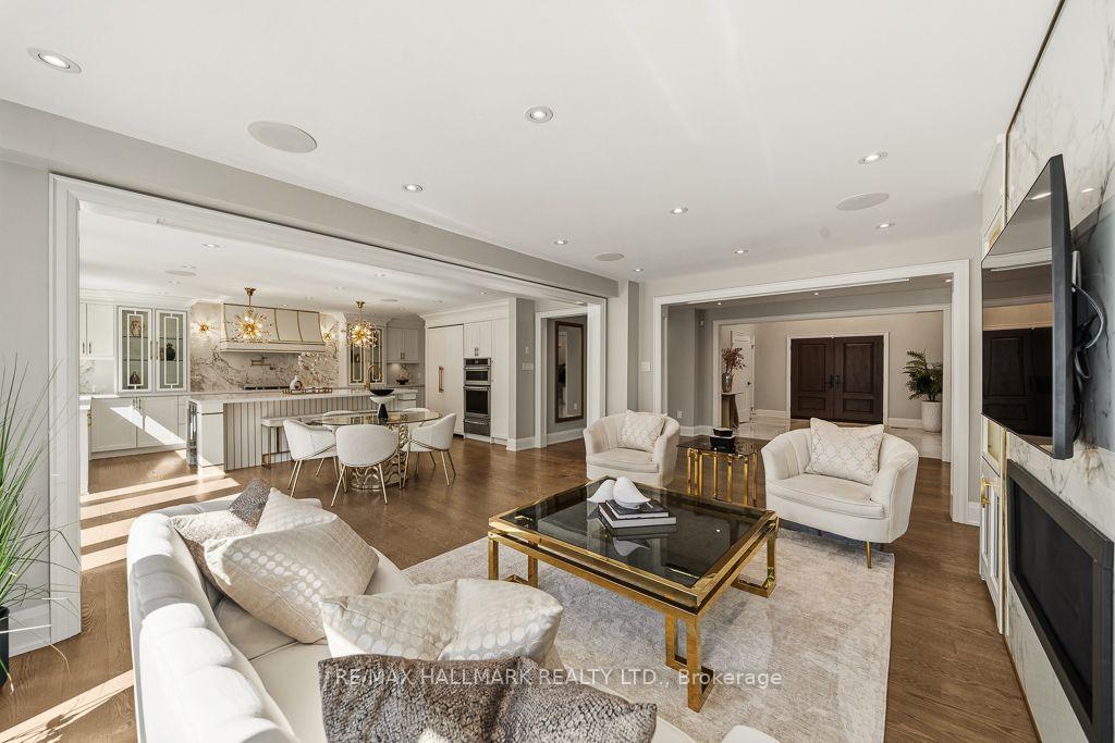 Photo 11 of 18 Ardmore Crescent, Richmond Hill, Bayview Hill — HOMEH