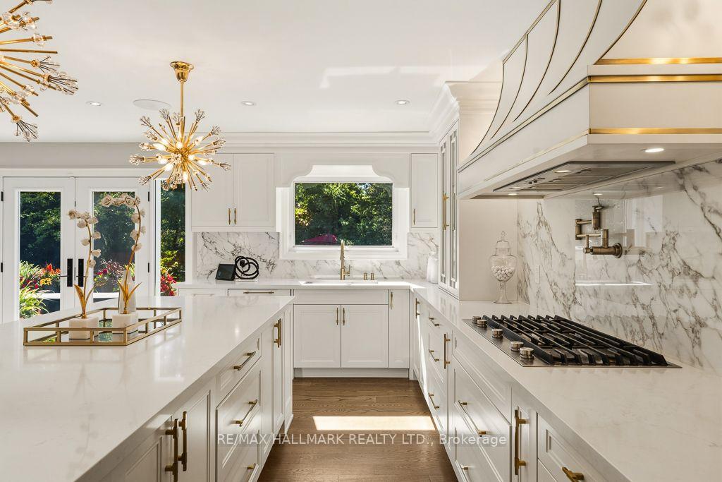 Photo 15 of 18 Ardmore Crescent, Richmond Hill, Bayview Hill — HOMEH