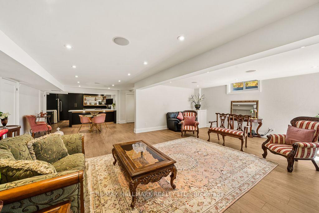 Photo 42 of 18 Ardmore Crescent, Richmond Hill, Bayview Hill — HOMEH