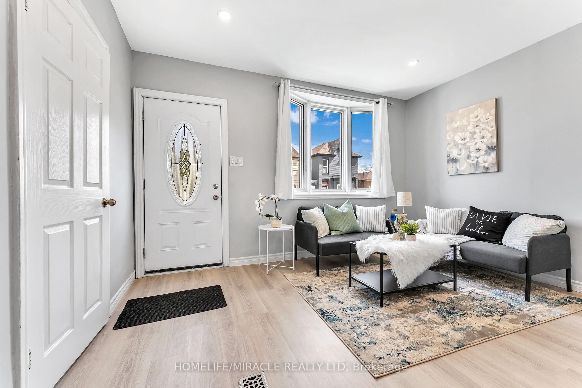 Photo 1 of 101 Emerald Street N, Hamilton, Landsdale — HOMEH