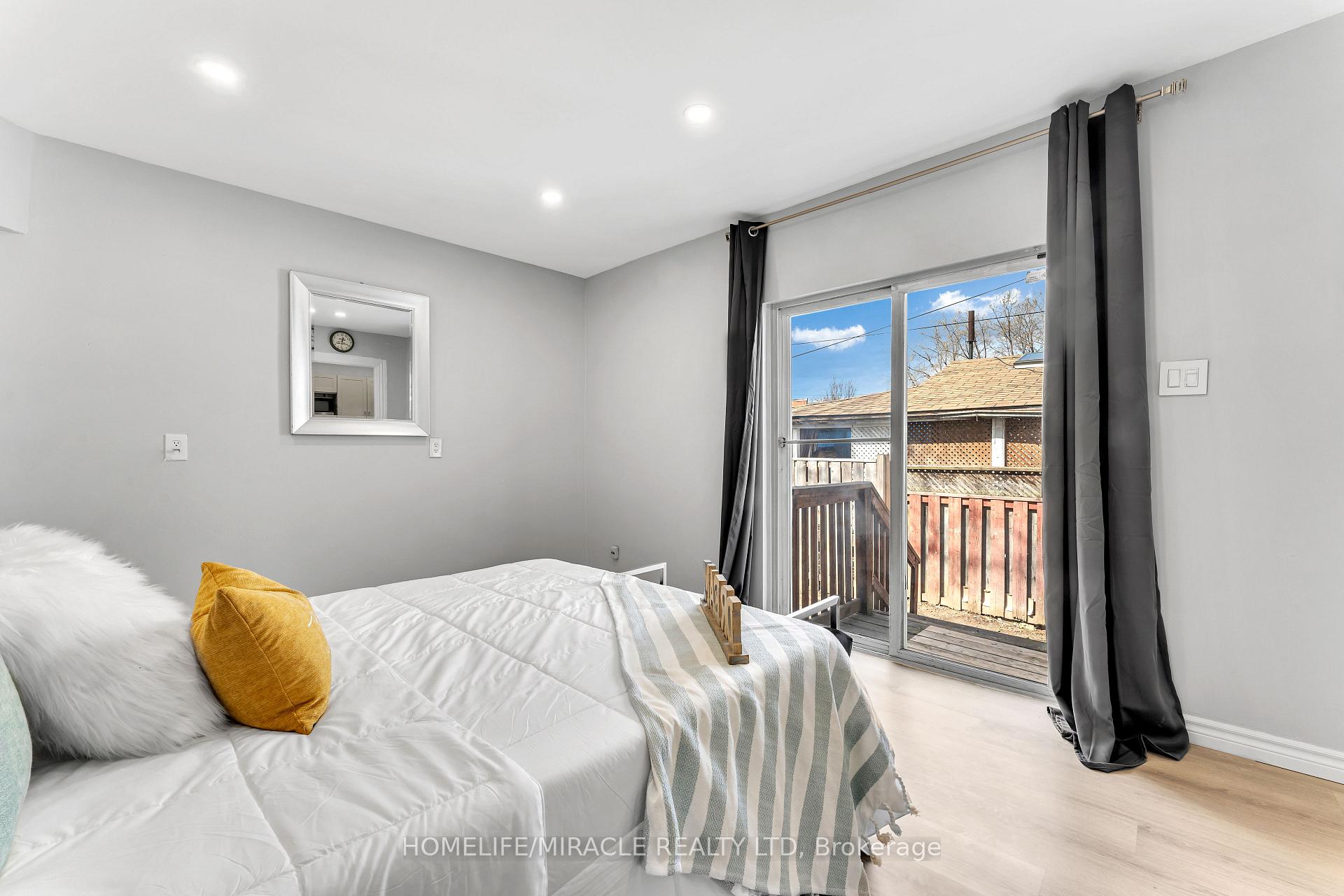 Photo 6 of 101 Emerald Street N, Hamilton, Landsdale — HOMEH