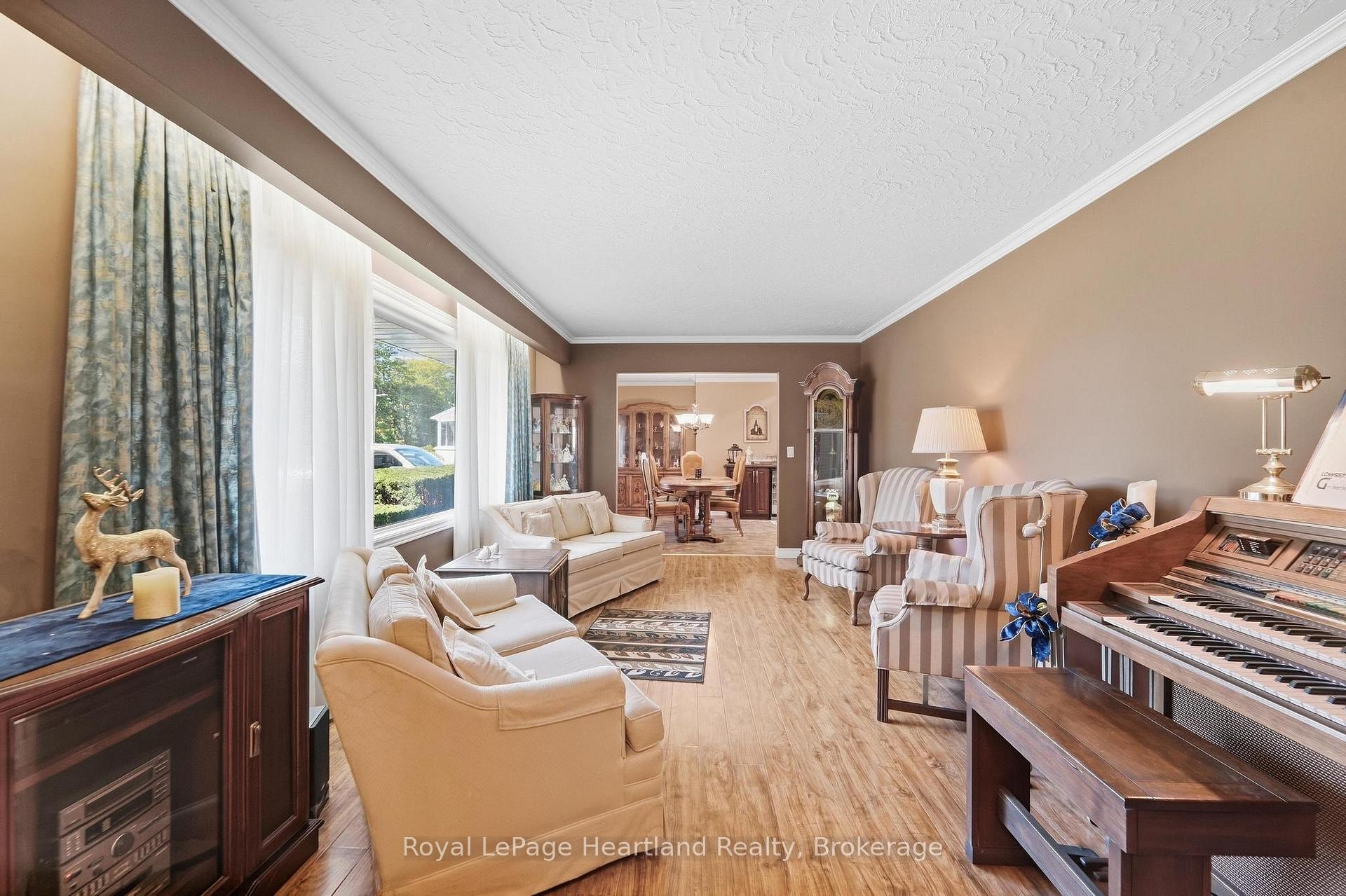 Photo 6 of 283 Albert Street, Central Huron, Clinton — HOMEH