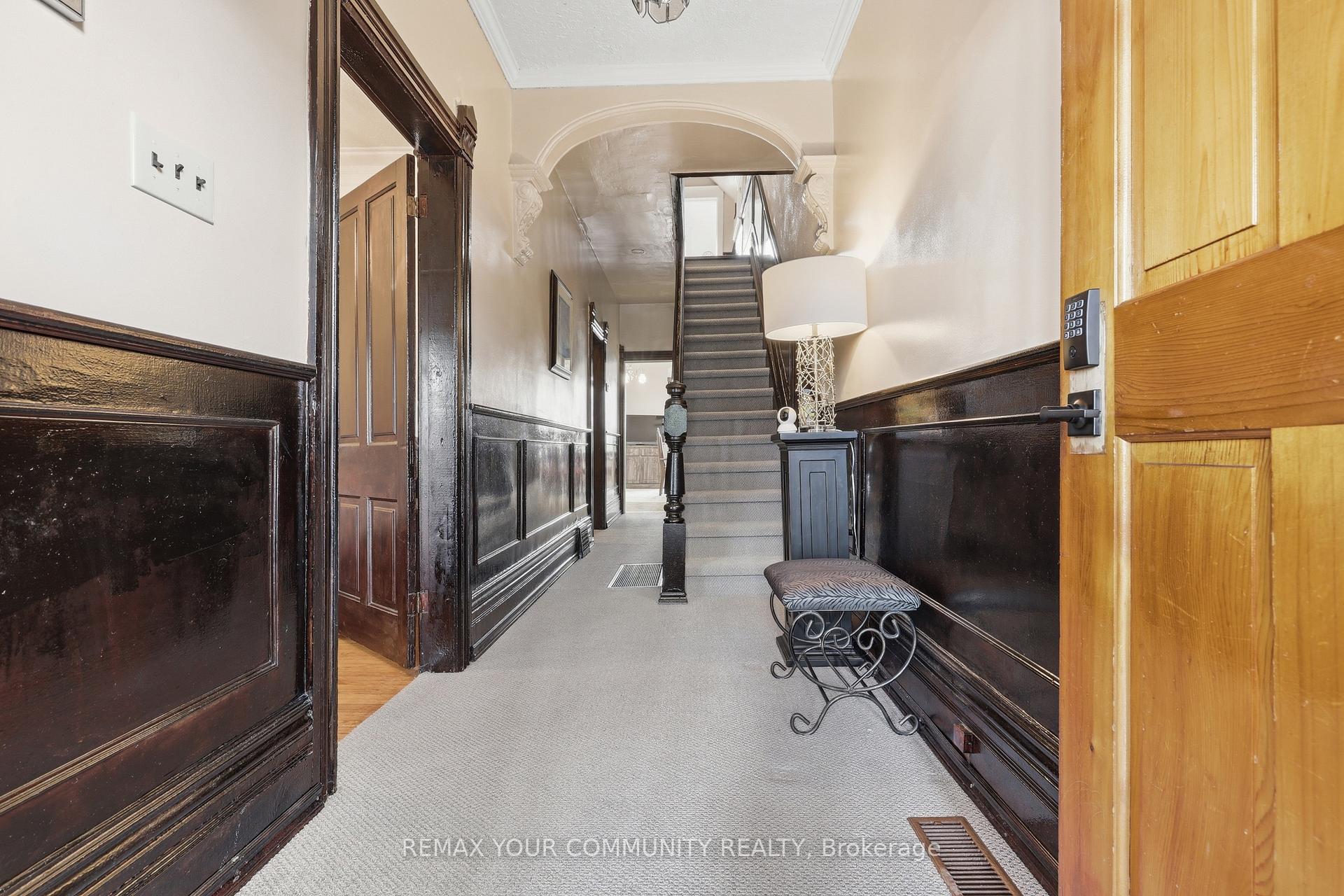 Photo 12 of 330 Main Street, Toronto, East End-Danforth — HOMEH