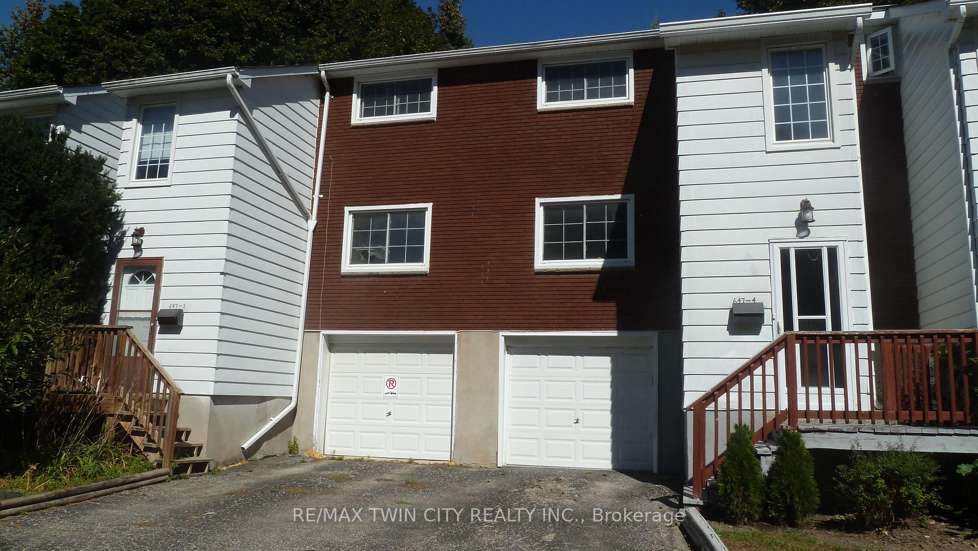 Photo 1 of Unit 4, 647 Albert Street, Waterloo, Lakeshore Village — HOMEH