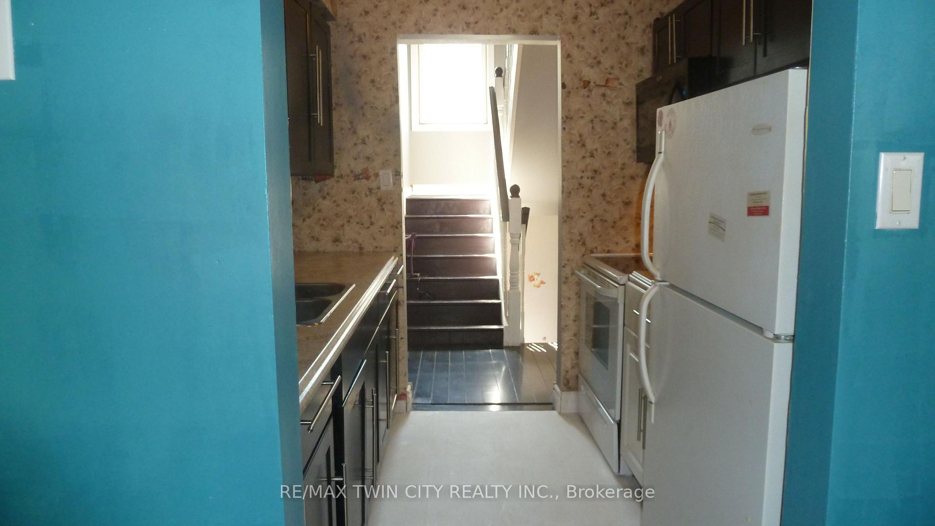 Photo 9 of Unit 4, 647 Albert Street, Waterloo, Lakeshore Village — HOMEH