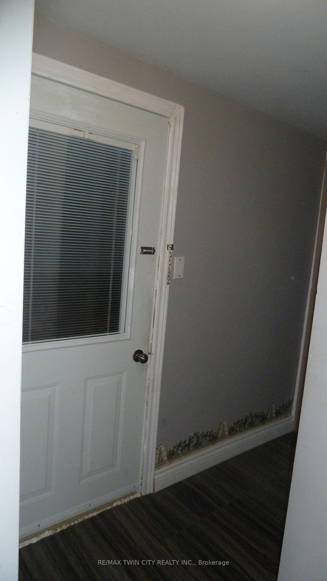 Photo 30 of Unit 4, 647 Albert Street, Waterloo, Lakeshore Village — HOMEH