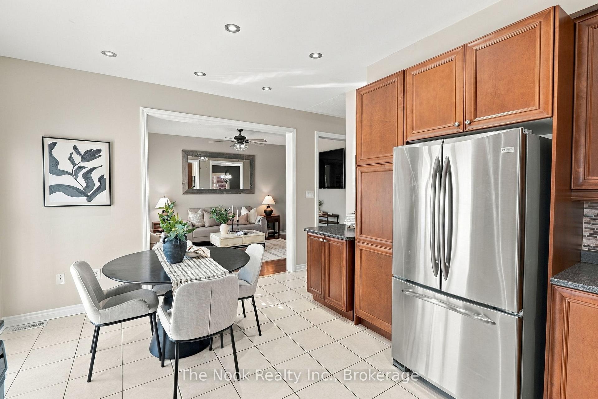 Photo 14 of 37 Swindells Street, Clarington, Bowmanville — HOMEH