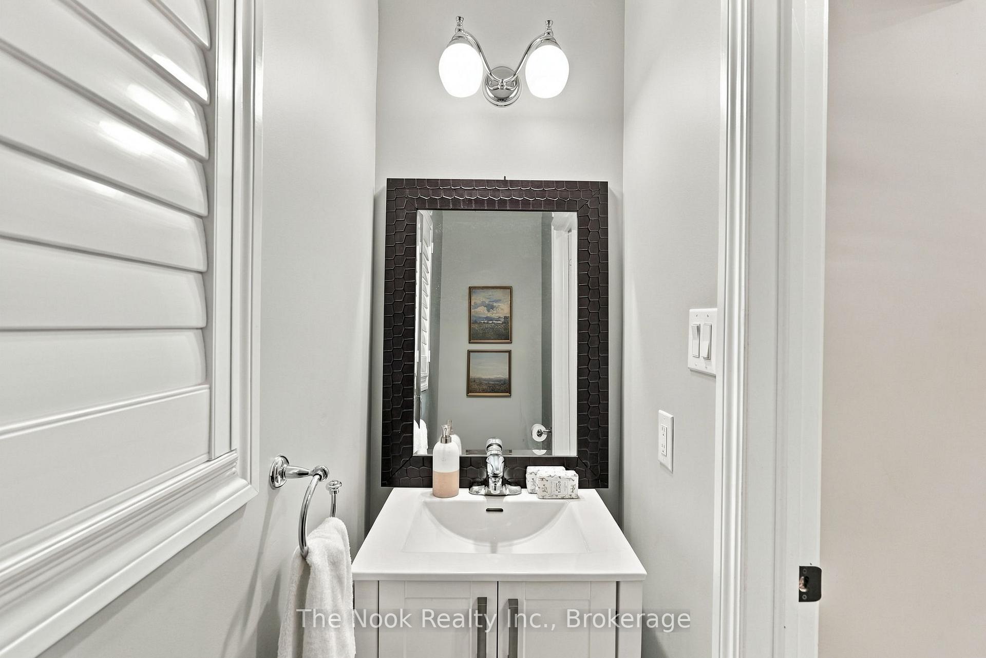 Photo 20 of 37 Swindells Street, Clarington, Bowmanville — HOMEH