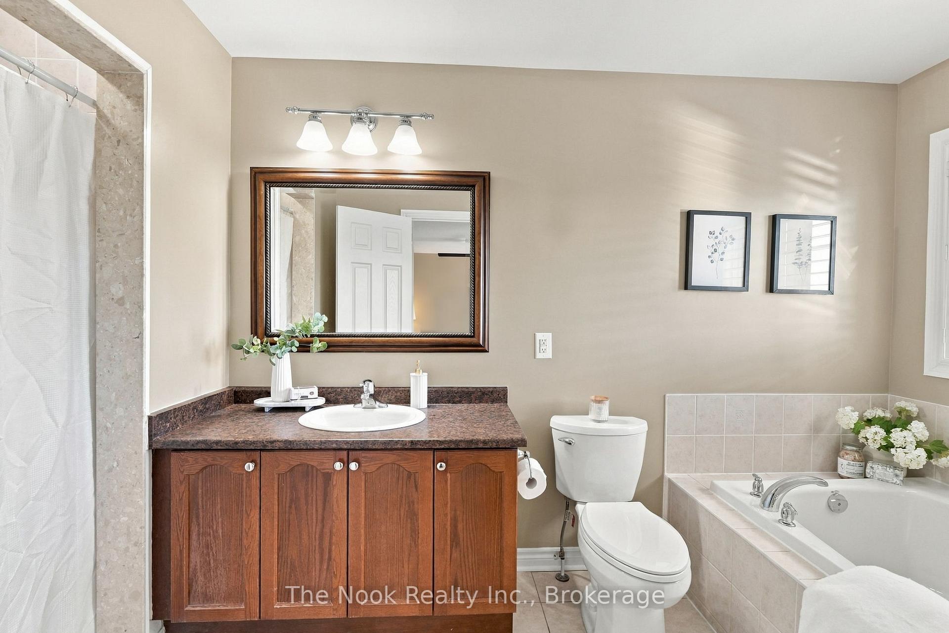 Photo 25 of 37 Swindells Street, Clarington, Bowmanville — HOMEH