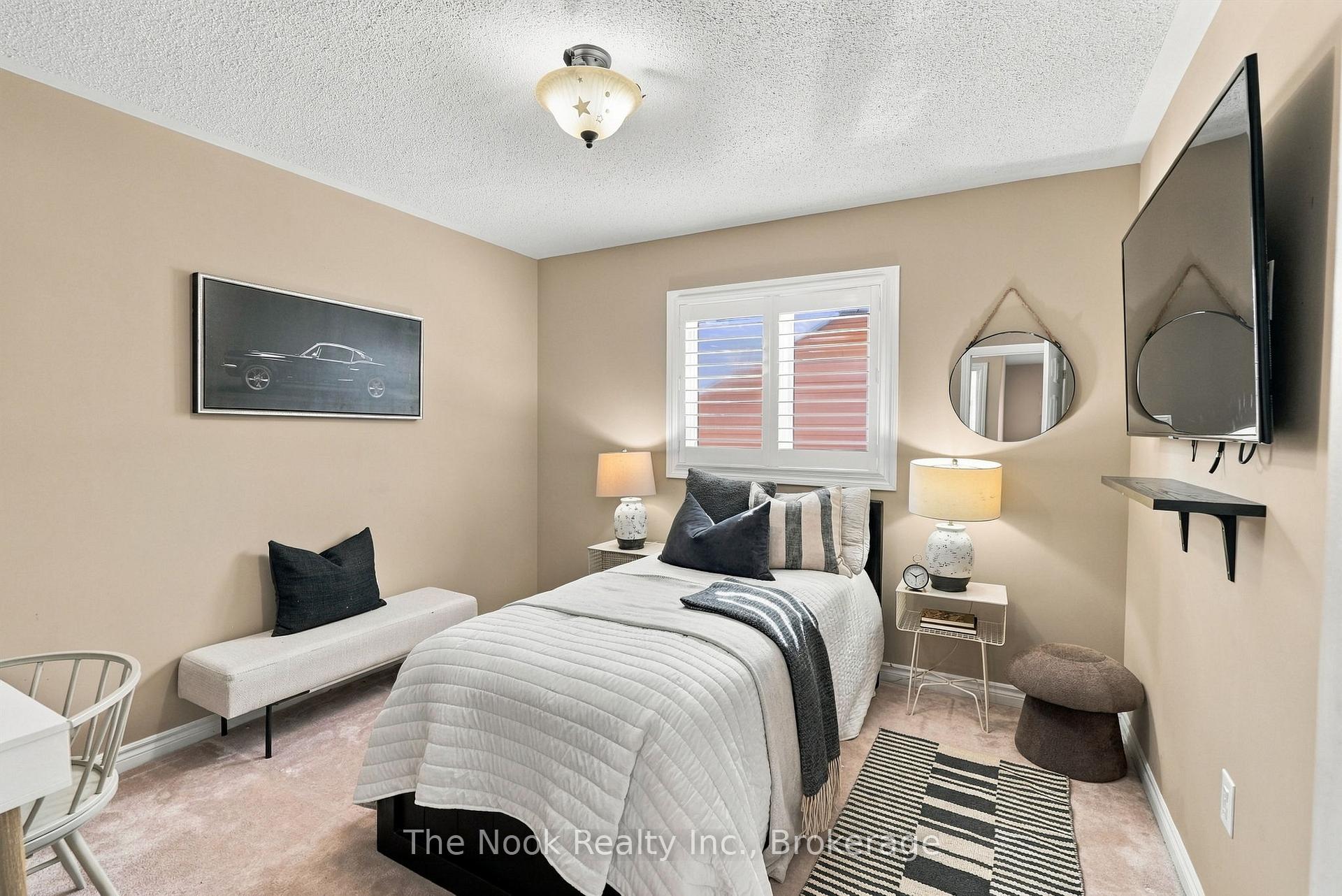 Photo 30 of 37 Swindells Street, Clarington, Bowmanville — HOMEH