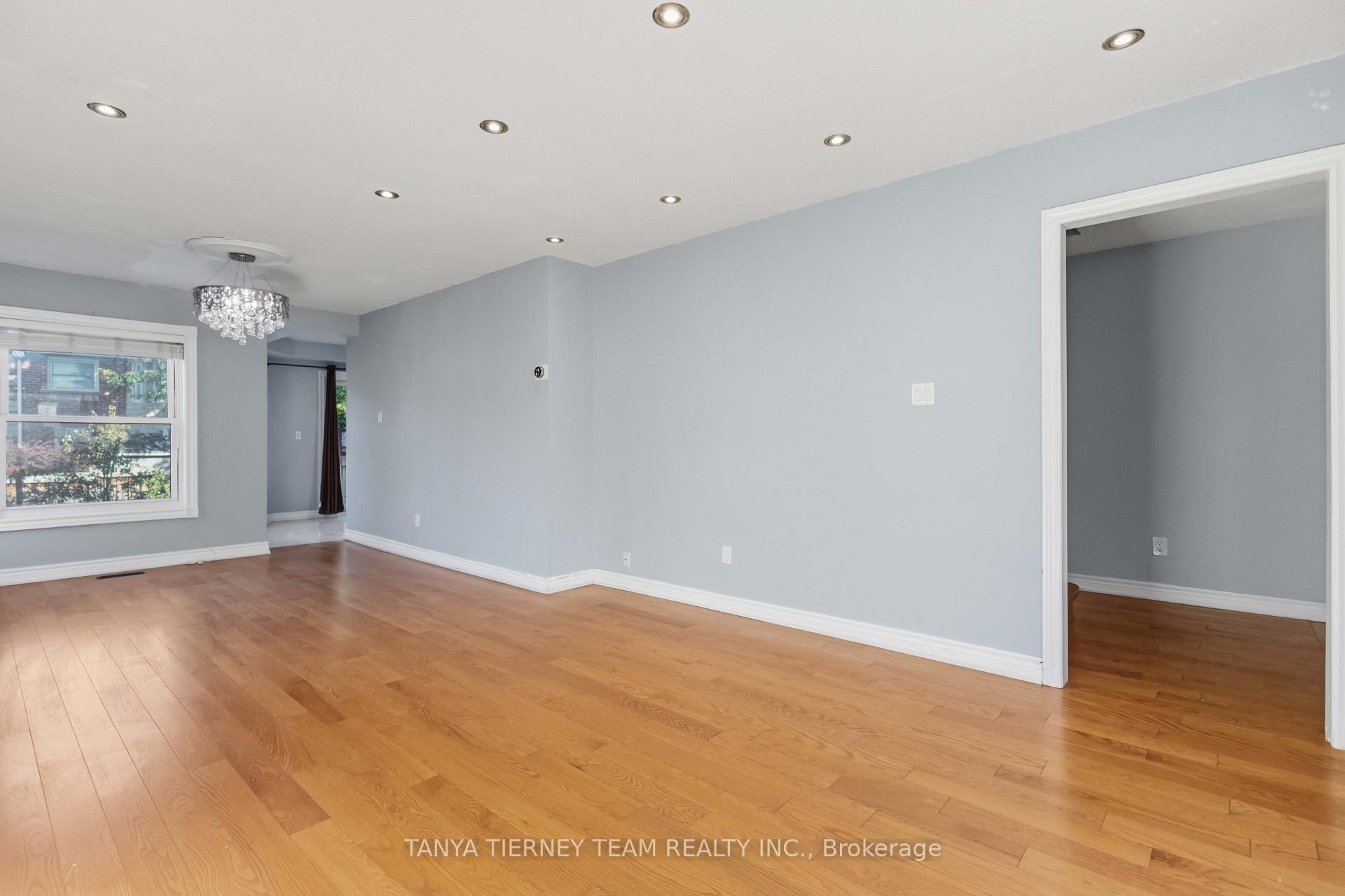 Photo 7 of 11 Hunter Drive, Ajax, Central West — HOMEH