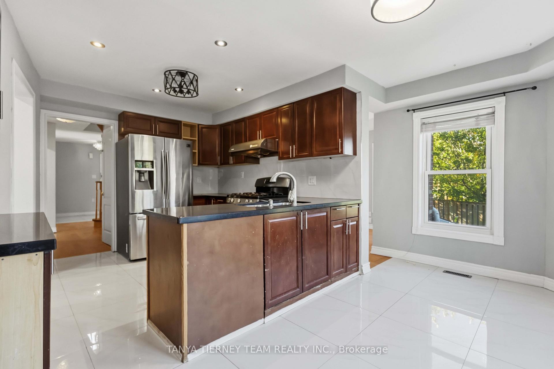 Photo 12 of 11 Hunter Drive, Ajax, Central West — HOMEH