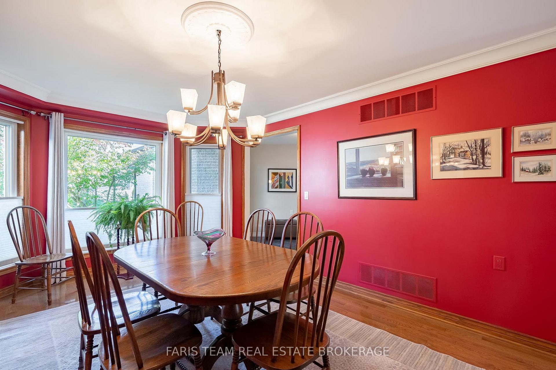 Photo 13 of 142 Nelson Street, Barrie, Grove East — HOMEH