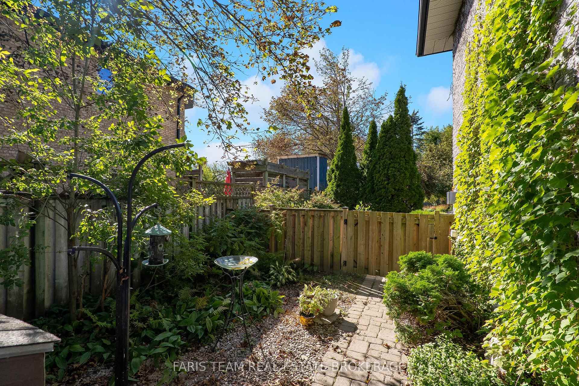 Photo 43 of 142 Nelson Street, Barrie, Grove East — HOMEH