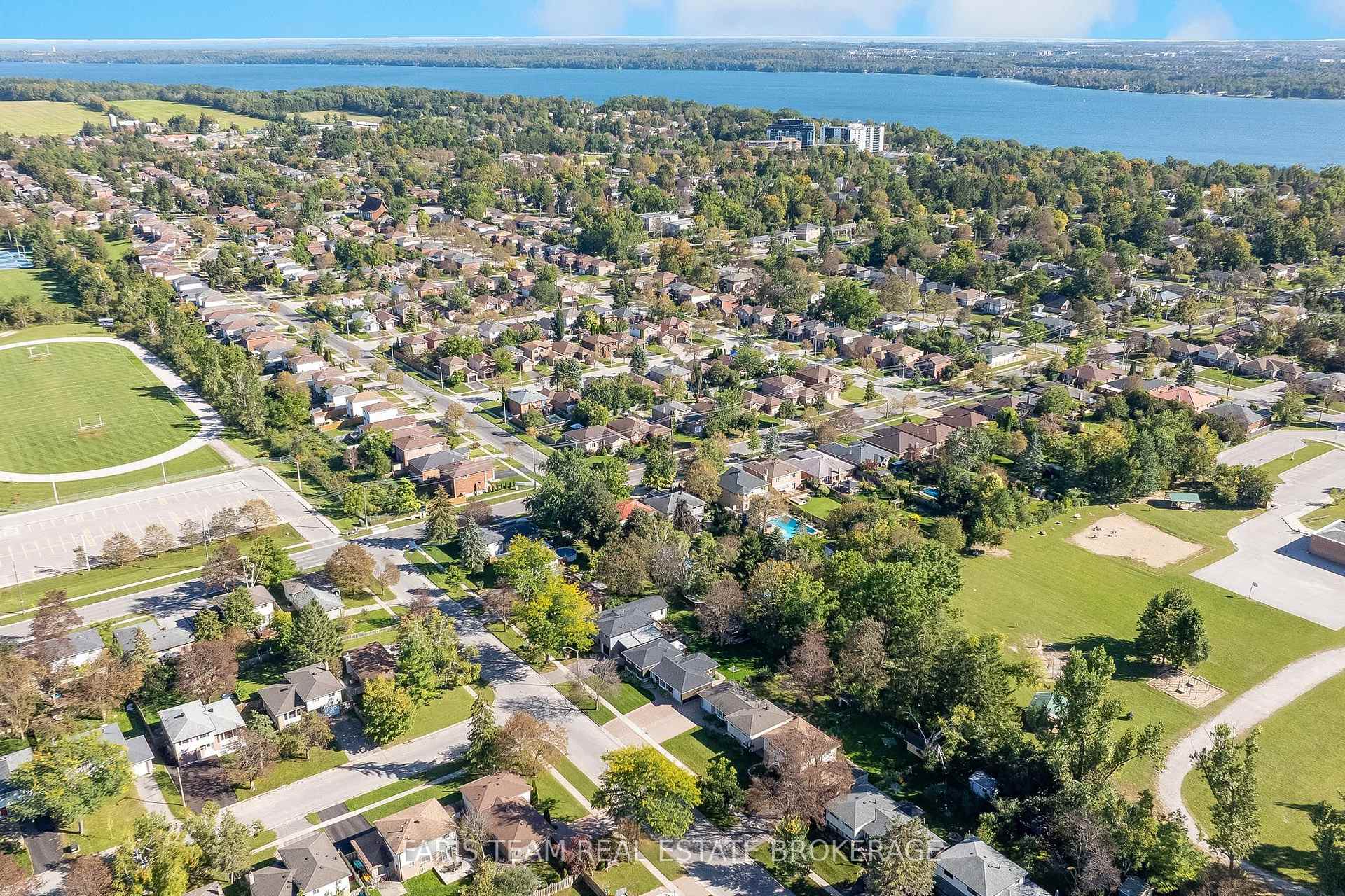 Photo 47 of 142 Nelson Street, Barrie, Grove East — HOMEH
