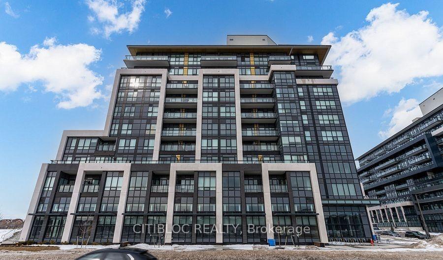 Photo of Unit 108, 405 Dundas Street W