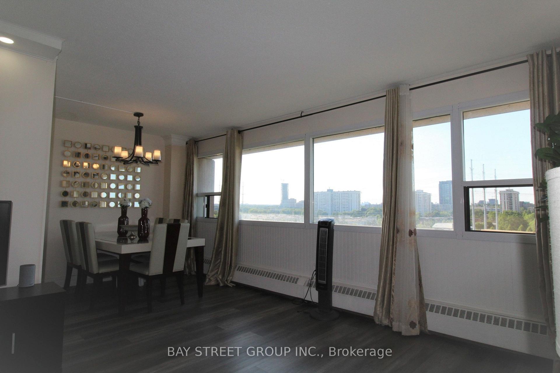 Photo 6 of Unit 1010, 100 Leeward Glenway, Toronto, Flemingdon Park — HOMEH