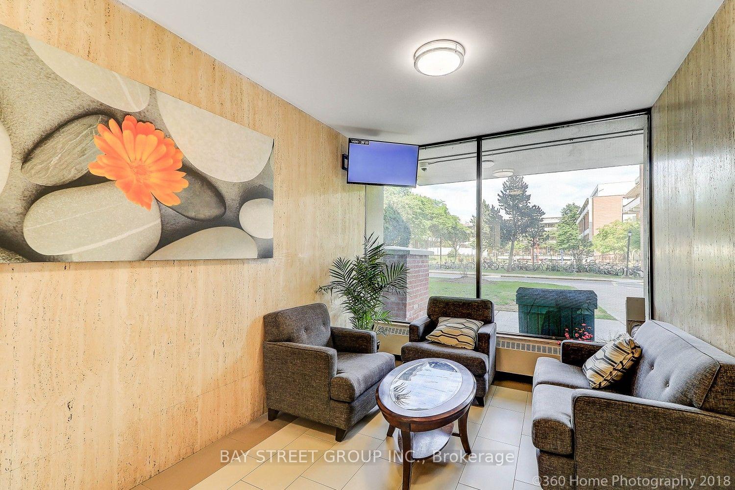 Photo 21 of Unit 1010, 100 Leeward Glenway, Toronto, Flemingdon Park — HOMEH