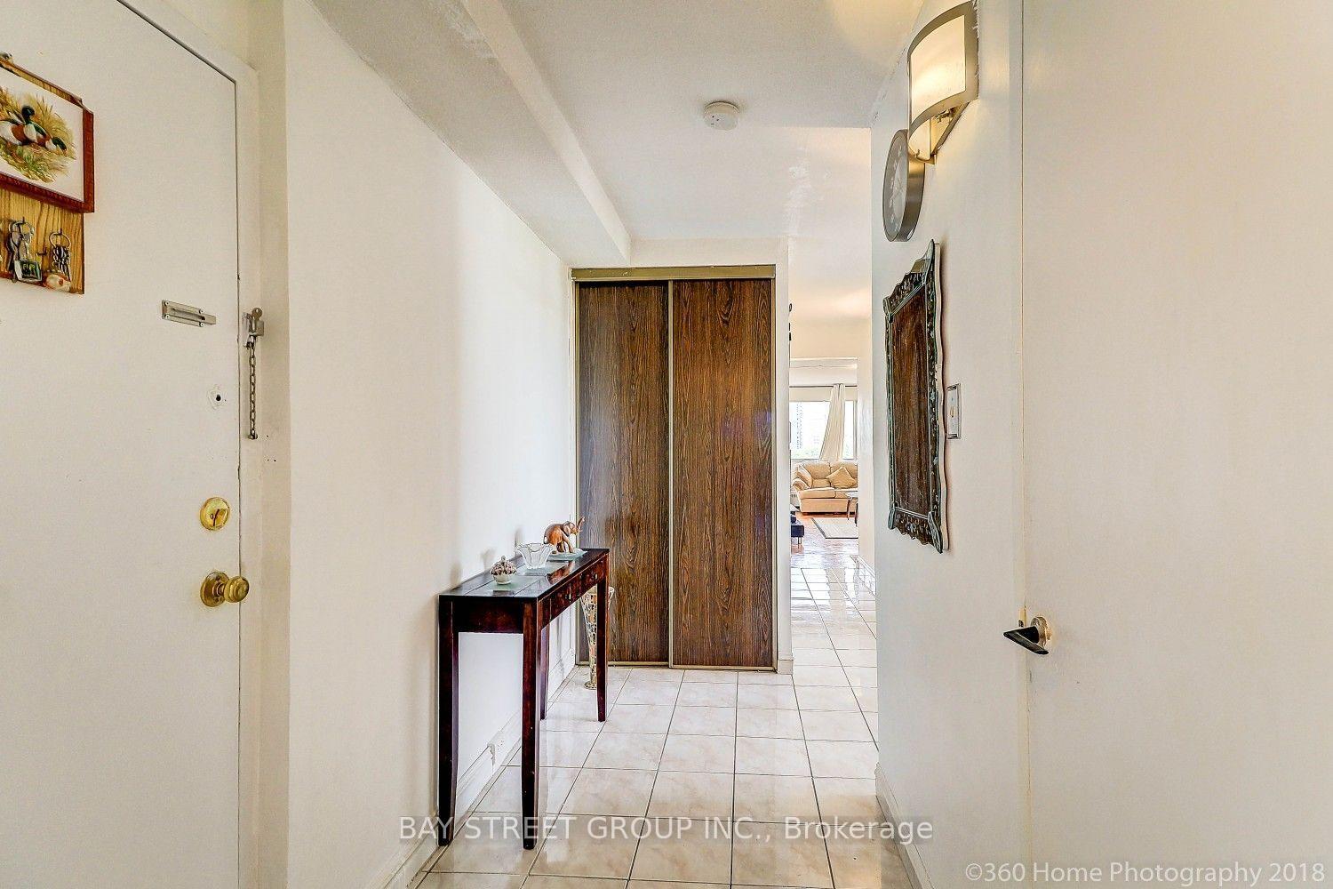 Photo 24 of Unit 1010, 100 Leeward Glenway, Toronto, Flemingdon Park — HOMEH
