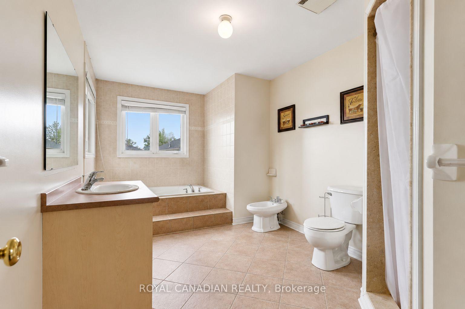 Photo 22 of 264 Country Lane, Barrie, Painswick South — HOMEH