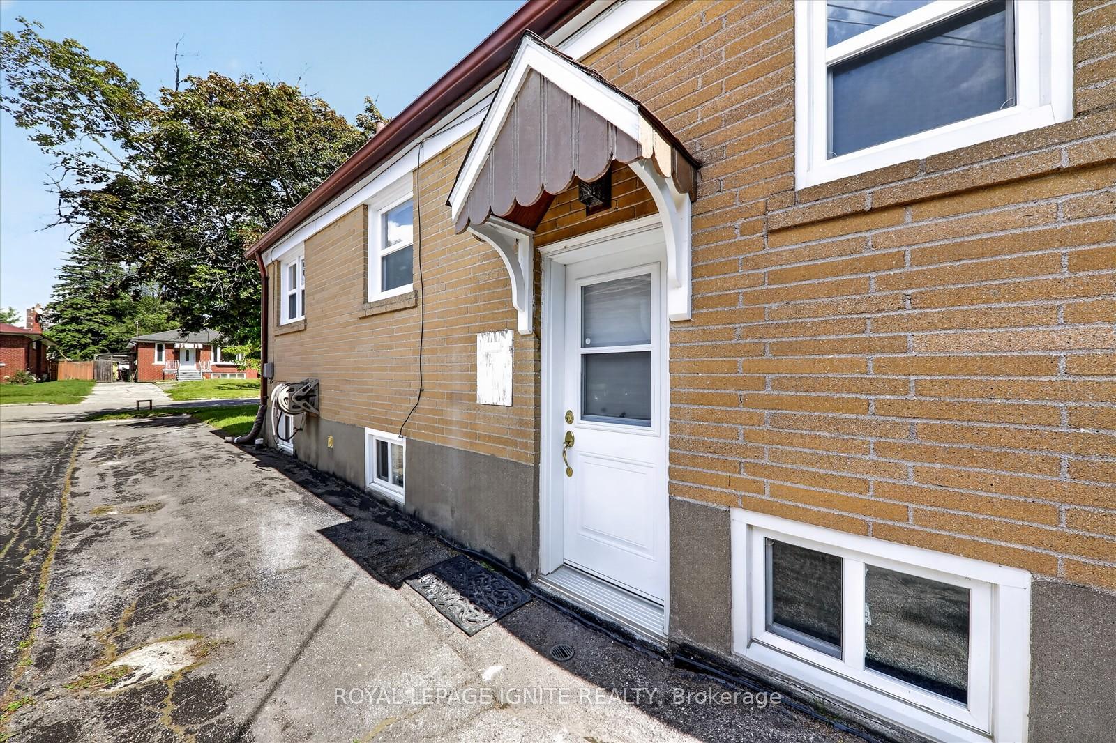 Photo 4 of 20 Alanbury Crescent, Scarborough, Woburn — HOMEH