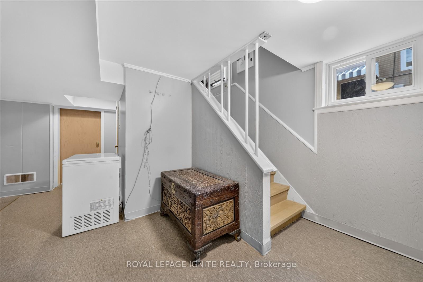 Photo 21 of 20 Alanbury Crescent, Scarborough, Woburn — HOMEH