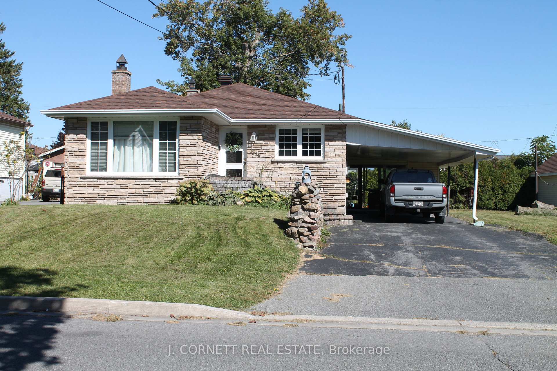 Photo of 1319 Notre Dame Street