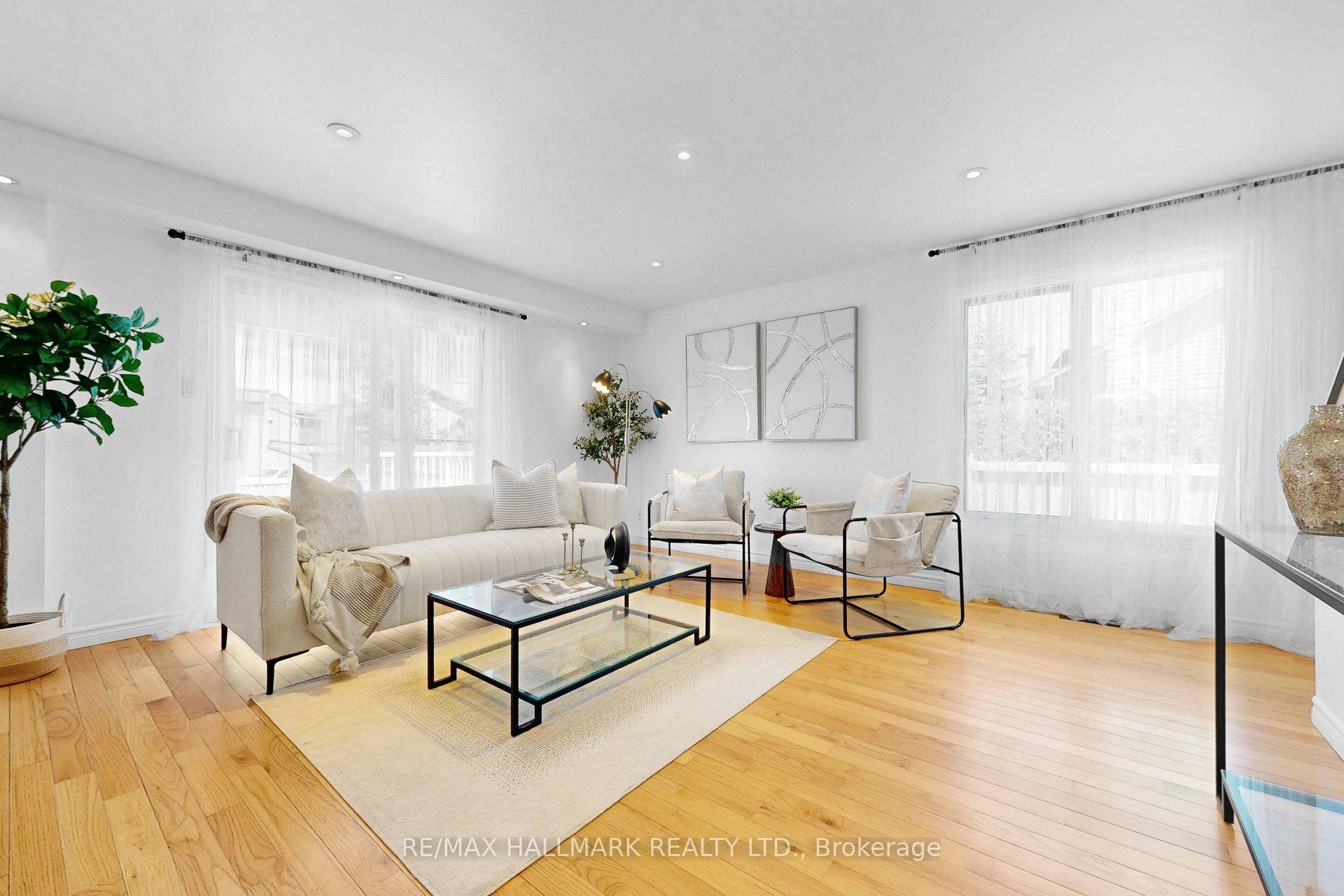 Photo 6 of 941 Lake Drive N, Georgina, Historic Lakeshore Communities — HOMEH