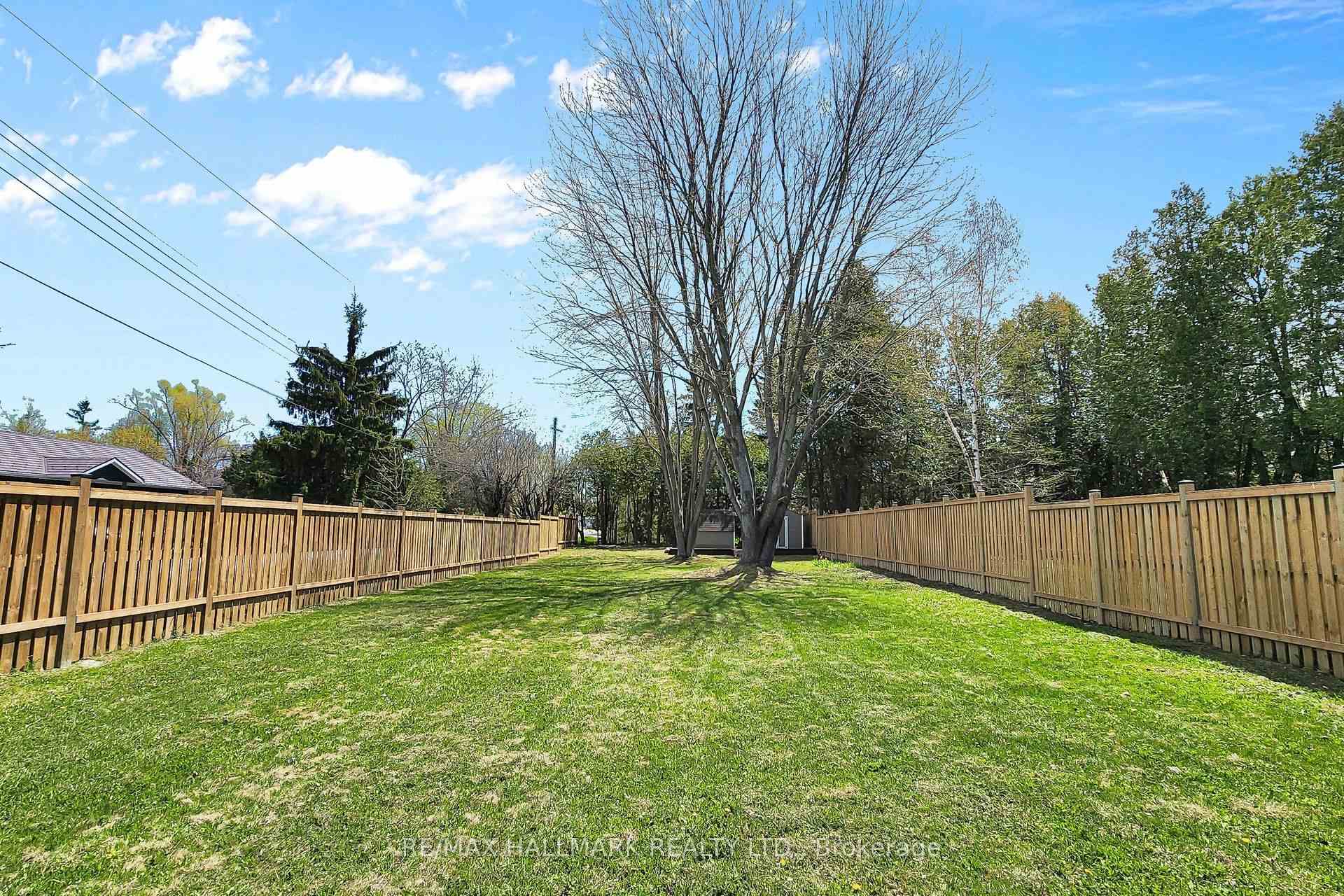 Photo 30 of 941 Lake Drive N, Georgina, Historic Lakeshore Communities — HOMEH