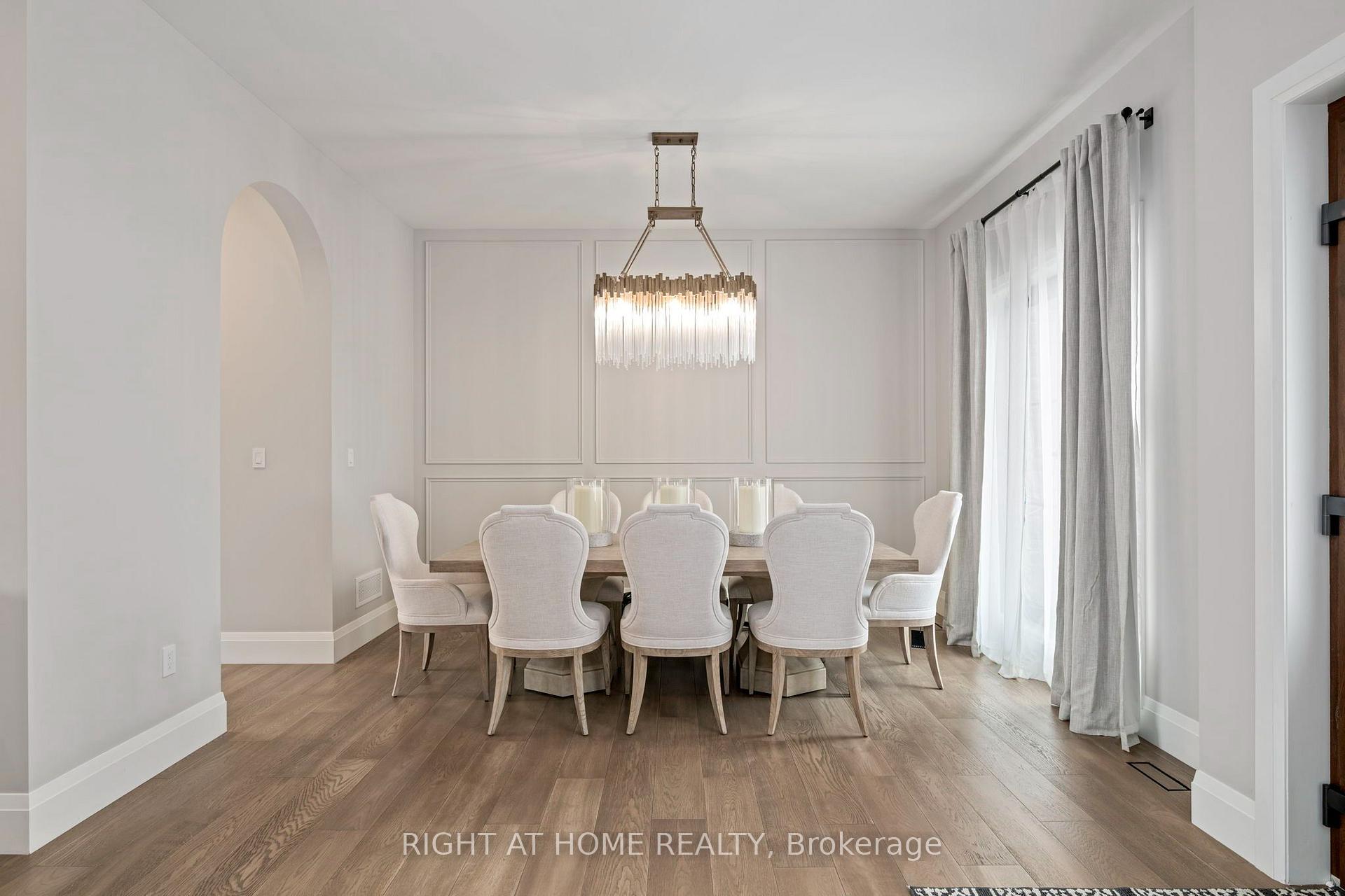 Photo 8 of 3460 Silverleaf Chase, London, South V — HOMEH