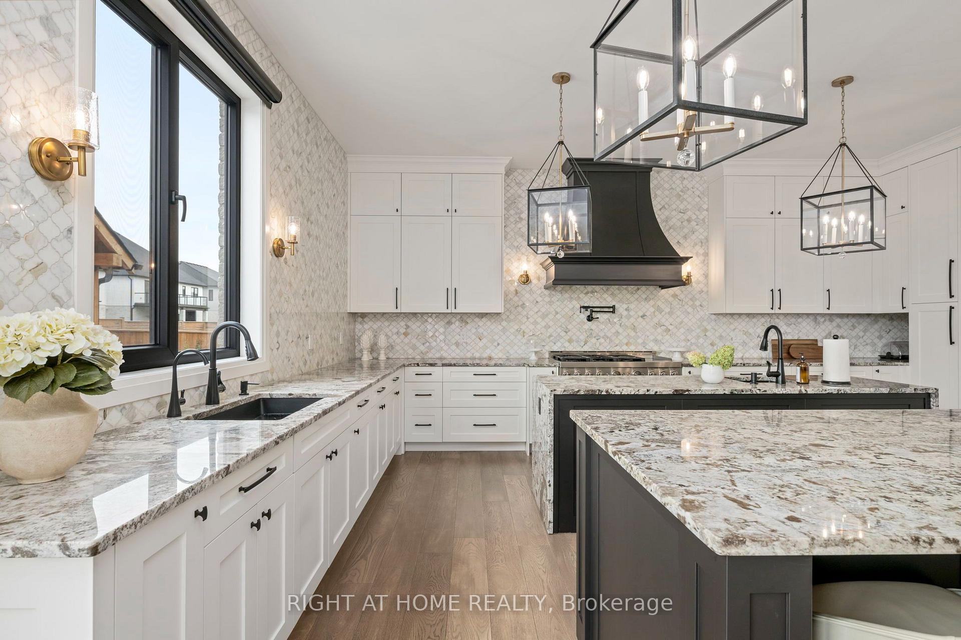 Photo 14 of 3460 Silverleaf Chase, London, South V — HOMEH