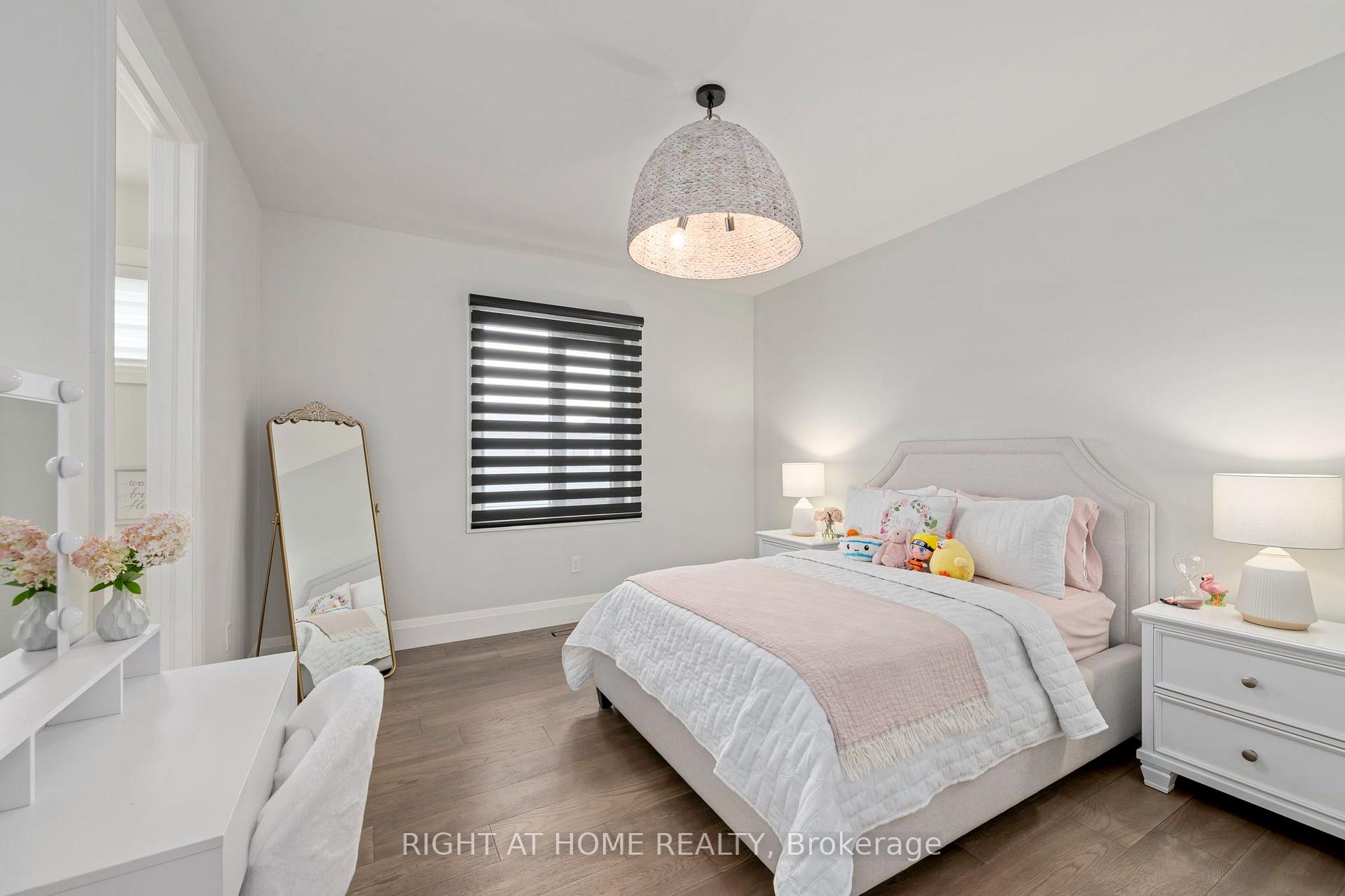 Photo 29 of 3460 Silverleaf Chase, London, South V — HOMEH