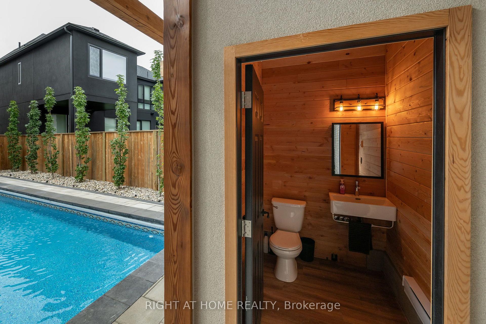 Photo 42 of 3460 Silverleaf Chase, London, South V — HOMEH