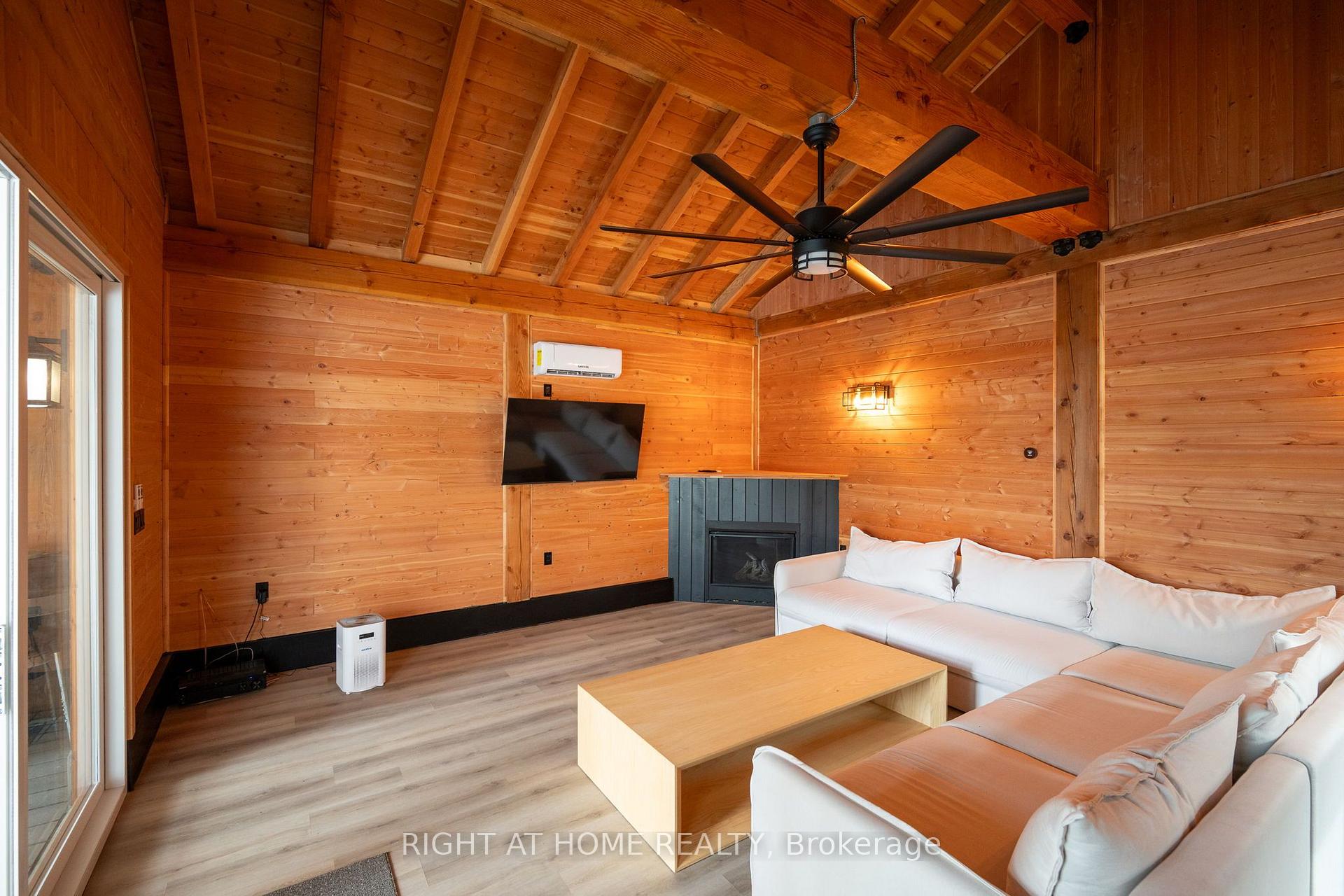 Photo 45 of 3460 Silverleaf Chase, London, South V — HOMEH