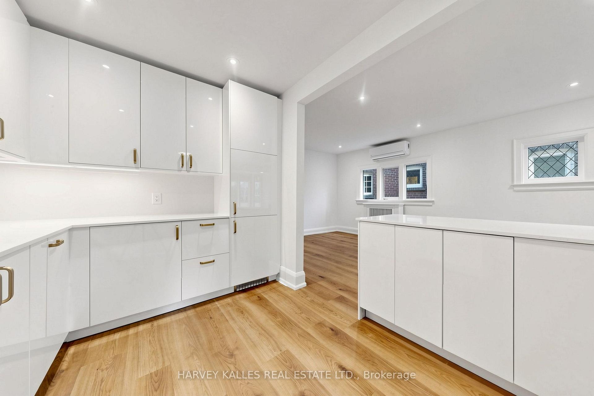 Photo 18 of Unit Main, 7 Tullis Drive, Toronto, Mount Pleasant West — HOMEH
