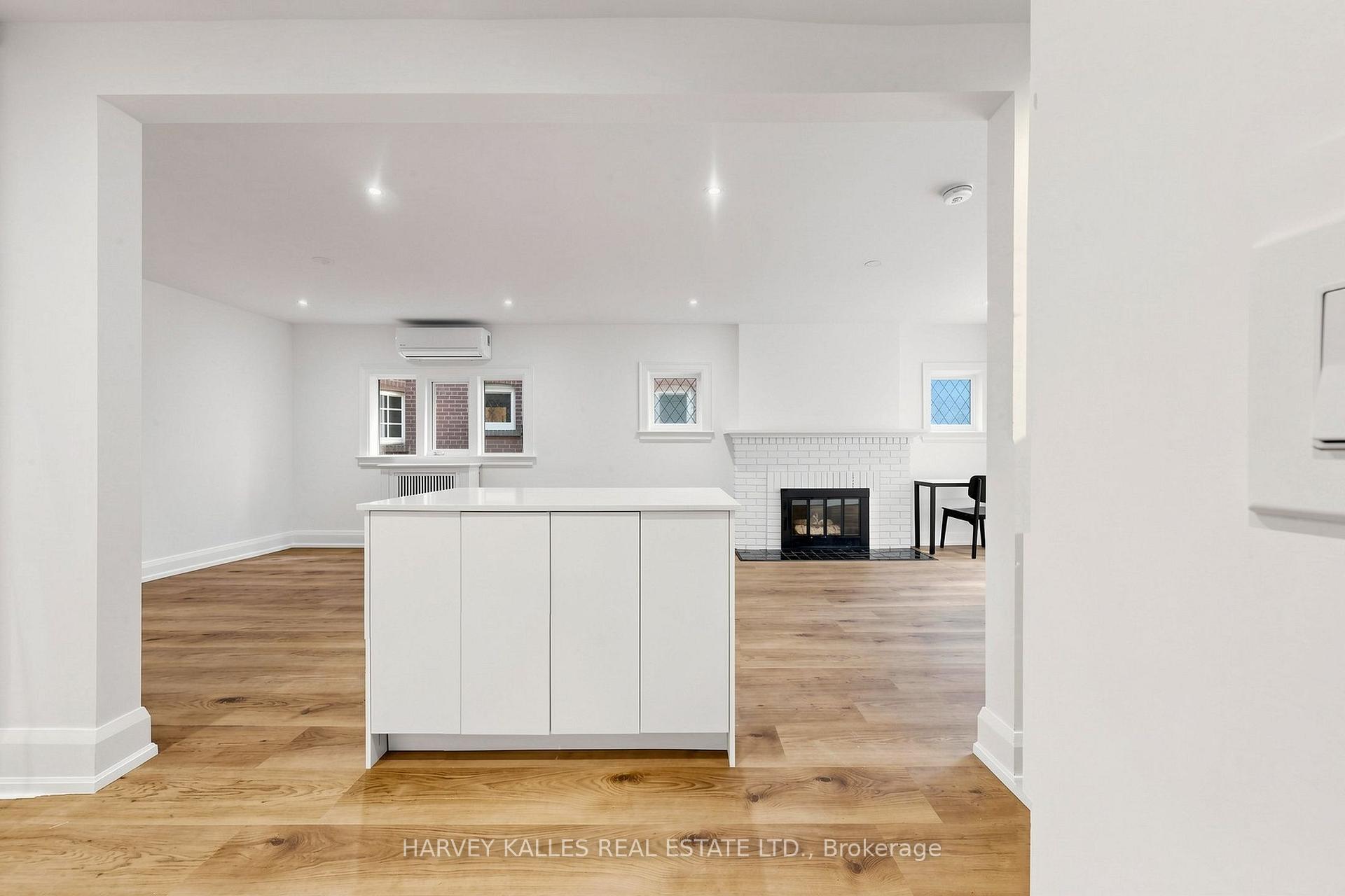 Photo 19 of Unit Main, 7 Tullis Drive, Toronto, Mount Pleasant West — HOMEH