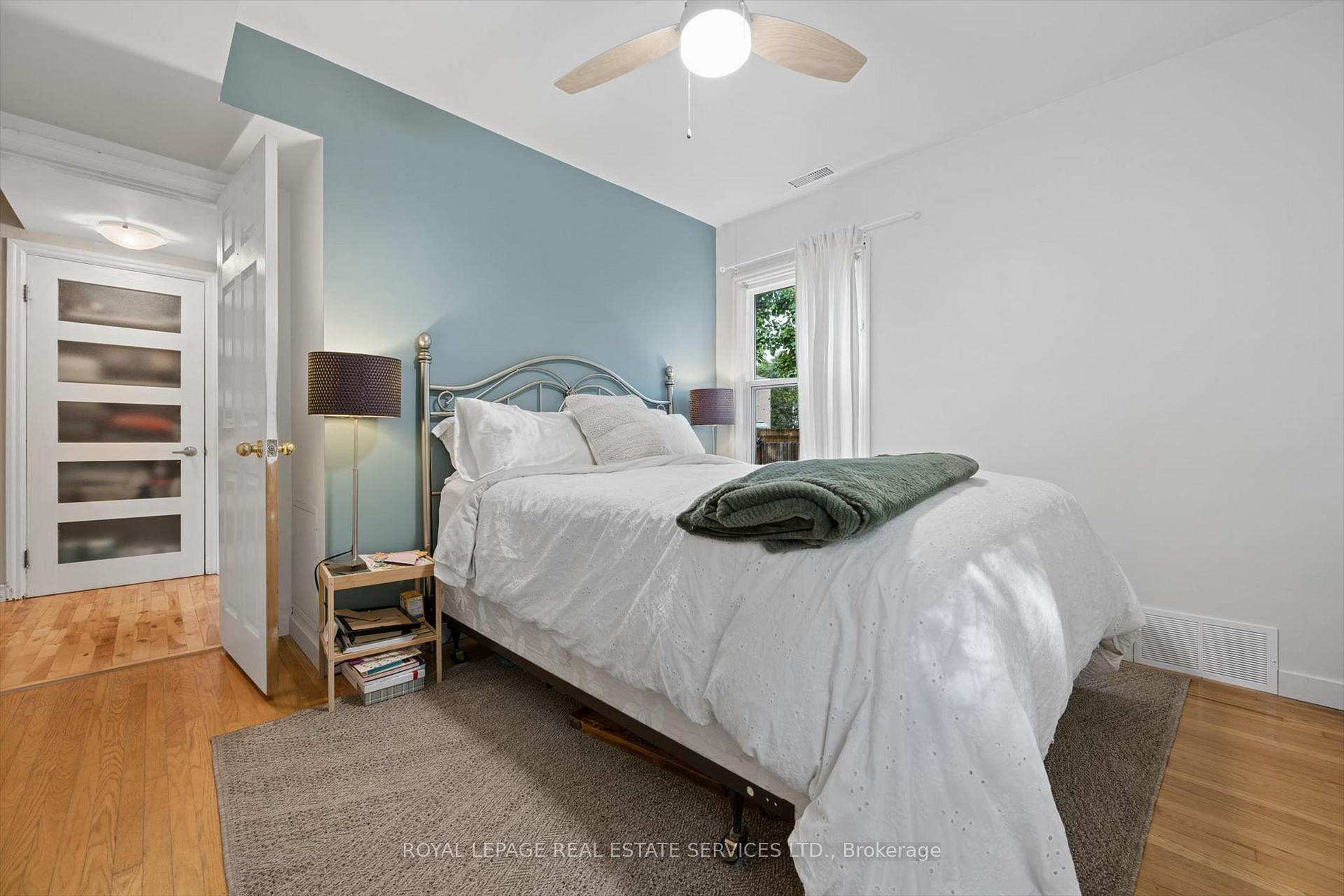 Photo 20 of 46 Germorda Drive, Oakville, College Park — HOMEH