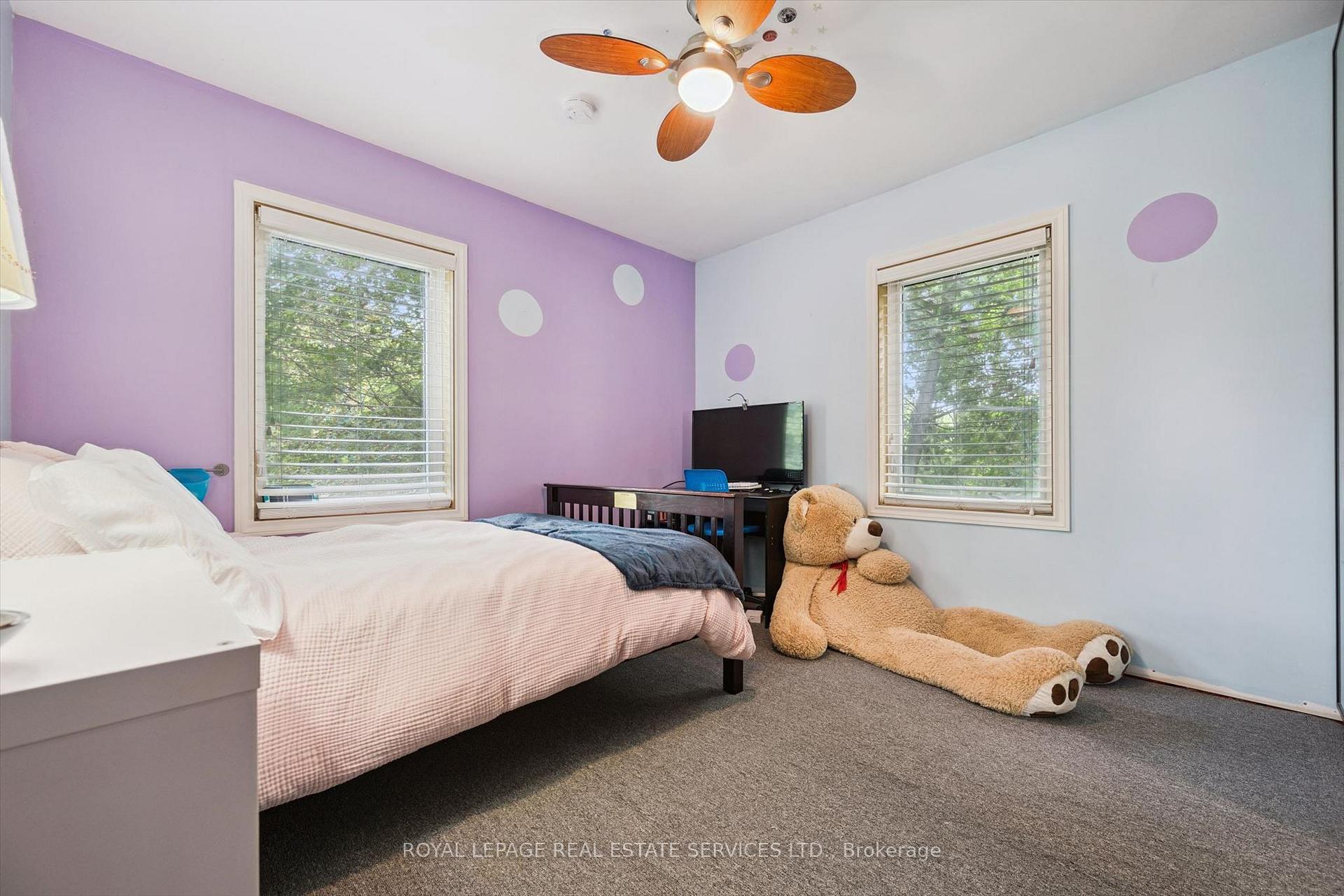 Photo 28 of 46 Germorda Drive, Oakville, College Park — HOMEH