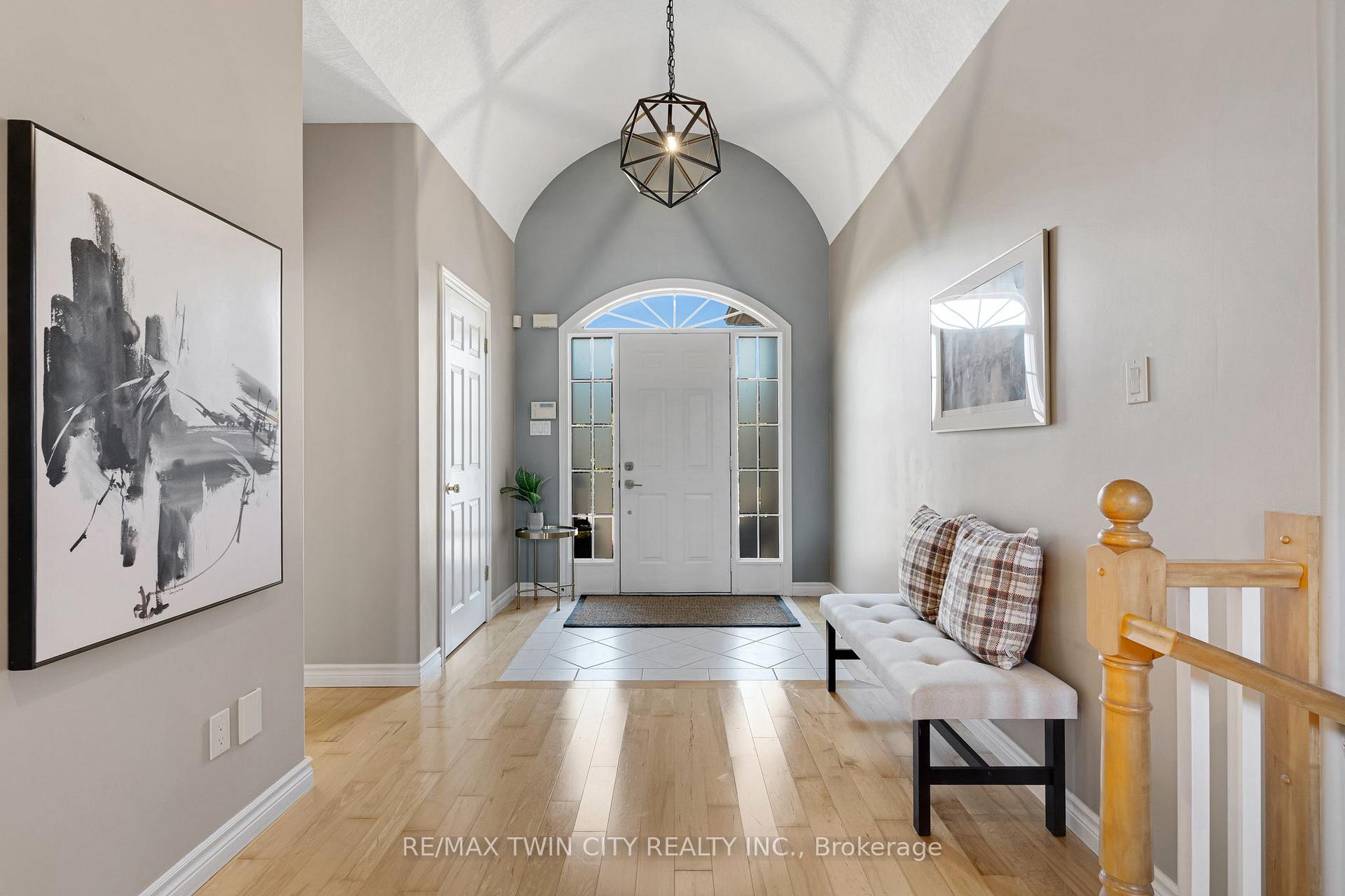 Photo 4 of 308 Deer Ridge Drive, Kitchener, Pioneer Tower West — HOMEH