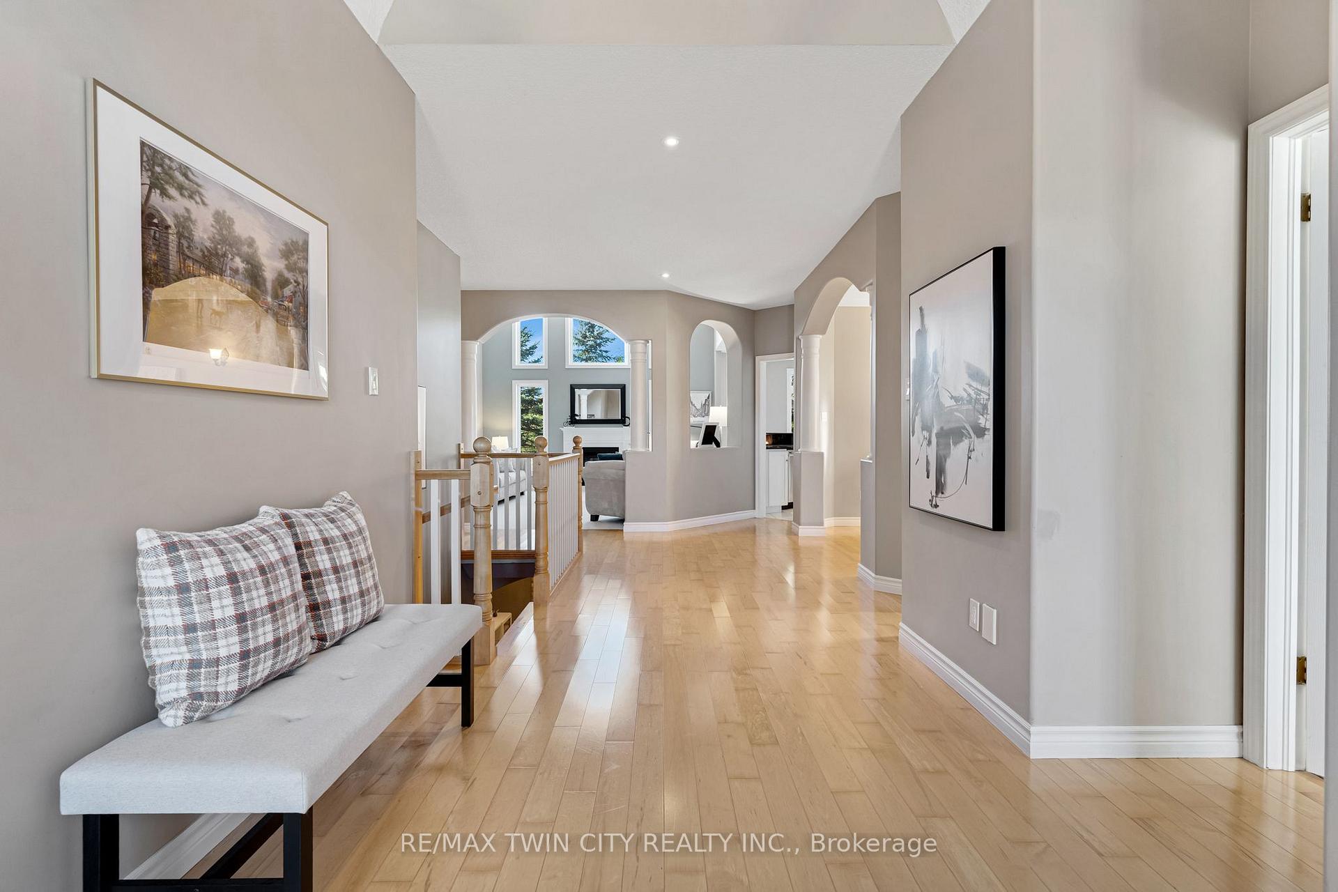 Photo 5 of 308 Deer Ridge Drive, Kitchener, Pioneer Tower West — HOMEH
